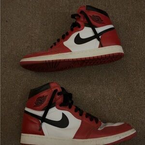 Size 12 used Chicago’s w/o box.